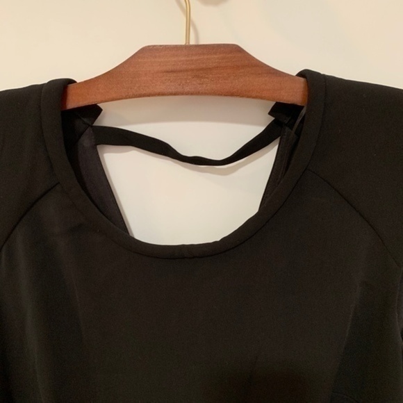 Oleg Cassini Cocktail Dress with Waist Detail - Picture 3 of 5